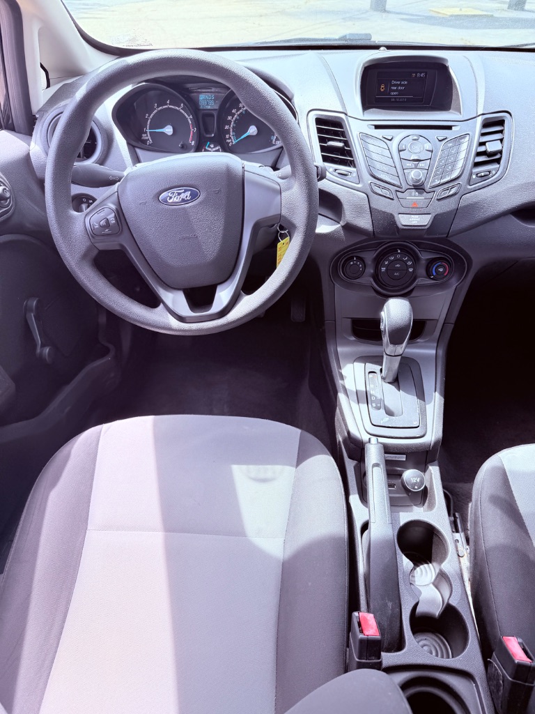 2018 Ford Fiesta S - Photo 7